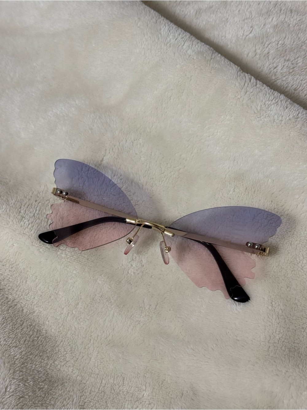 y2k inspired butterfly glasses
